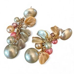 Elegant Pearl Cluster Earrings EUC